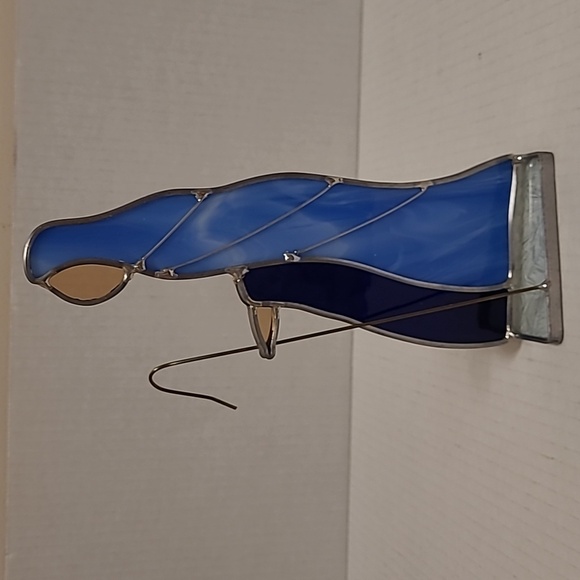 The Three Wisemen Stained Glass Figurines - Picture 9 of 16